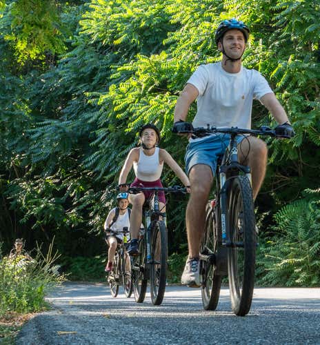 E-bike tour in the Cinque Terre Park with focaccia and local wine