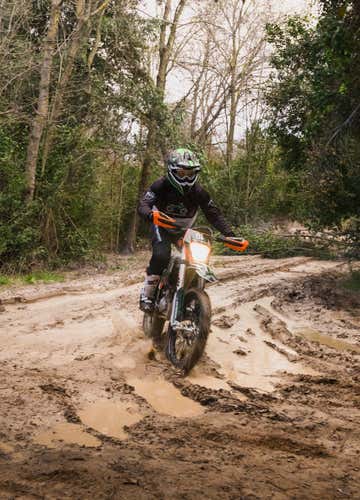 Enduro tour on Lake Viverone