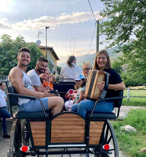 Giro in carrozza a Borgofranco d’Ivrea con degustazione