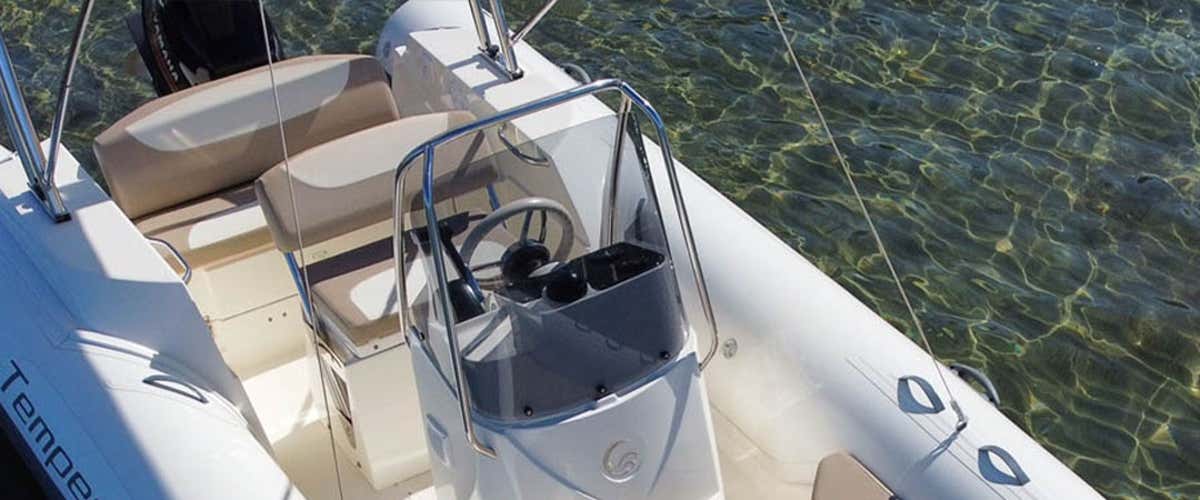 Dinghy rental in La Maddalena - 6.00 m, 40 HP