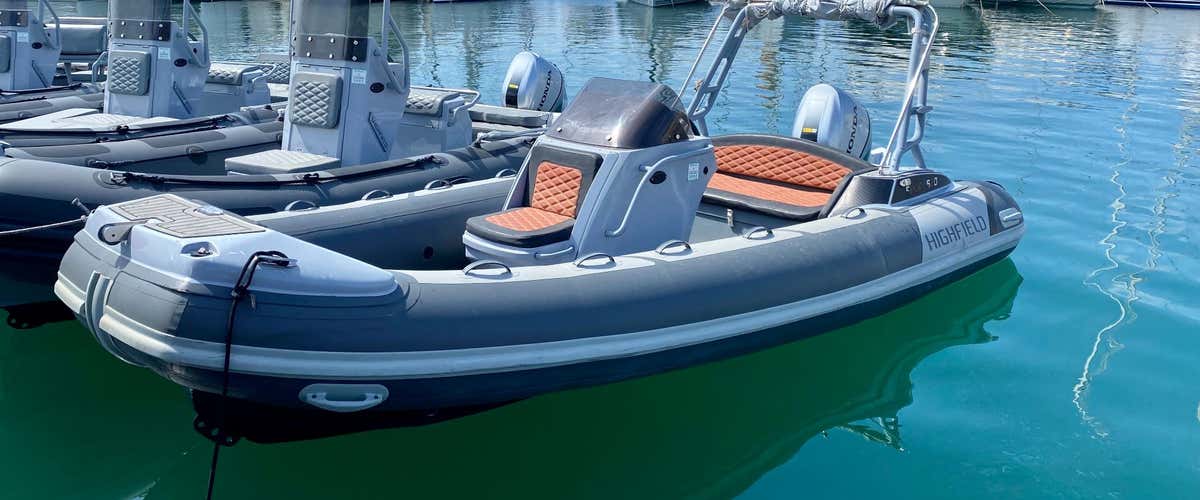 Noleggio gommone a Siracusa - 5,20 m, 40 CV