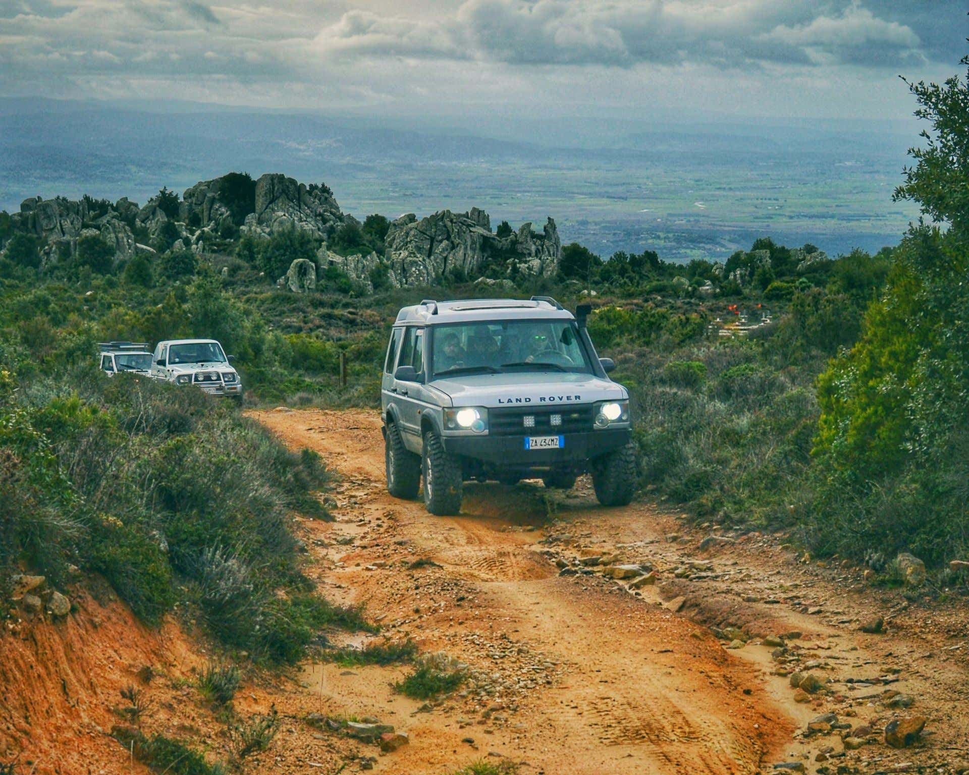 Tour giornaliero in 4x4 tra monti e nuraghi della Gallura con pranzo