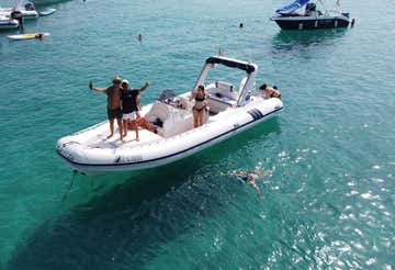 Escursione in gommone a Molara e Tavolara