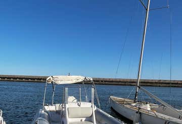 3-hour dinghy excursion in the Gulf of Angels with aperitif