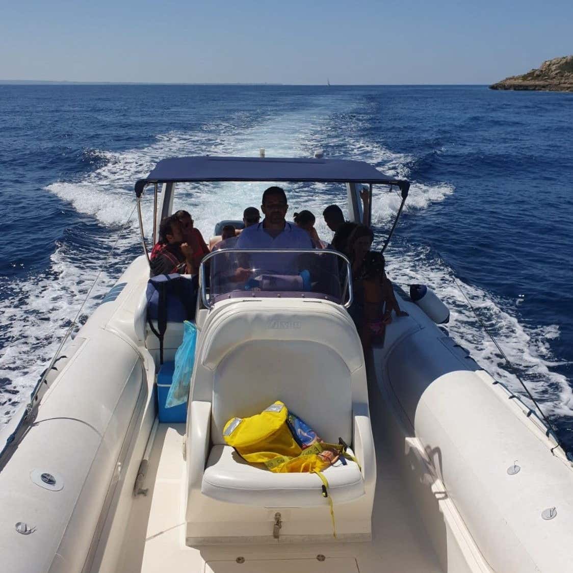 Tour in gommone a Favignana e Levanzo con pranzo | Freedome