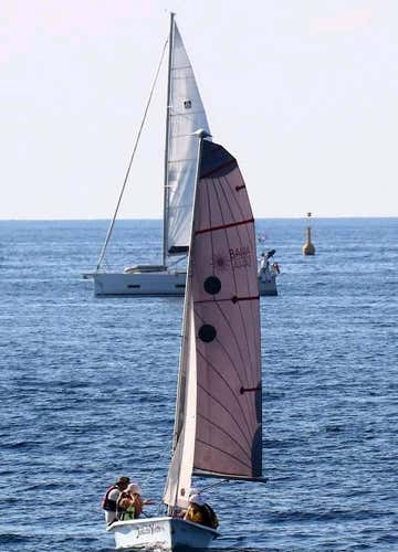 Beginners sailing course in Isola delle Femmine