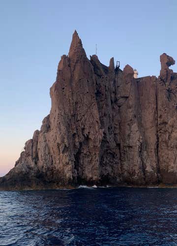 Full-day boat tour to Panarea and Stromboli