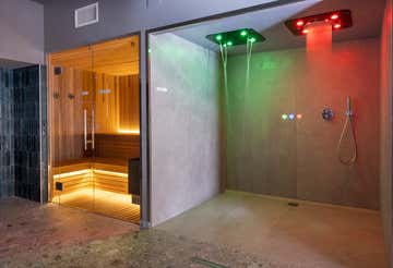 Ingresso in spa panoramica sul Lago di Piediluco