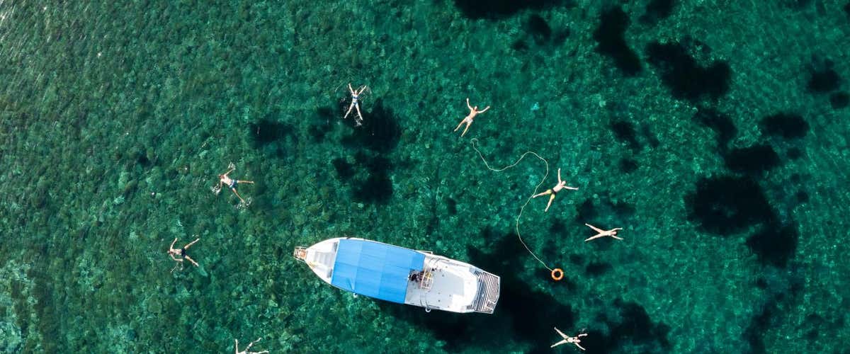 Tour in barca all'isola di Licosa con brindisi a bordo