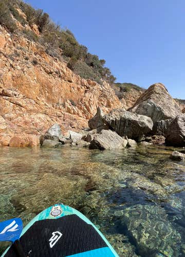 SUP tour of the ruins of Nora