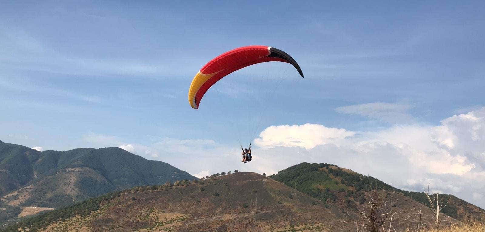 Volo in parapendio biposto a Capaccio-Paestum (SA)