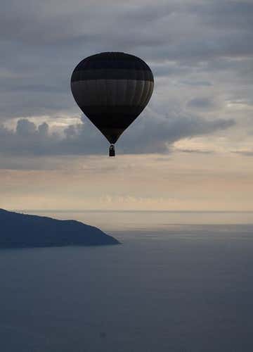 Volo in mongolfiera all'alba o al tramonto a Paestum