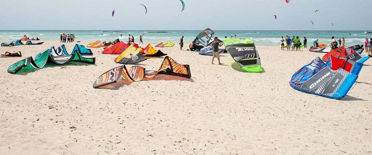 Corso base di kitesurf da 3 lezioni in Salento