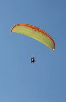 Paragliding in Norma