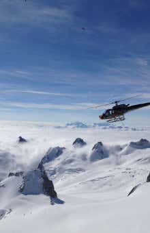 Elicottero sulle Dolomiti