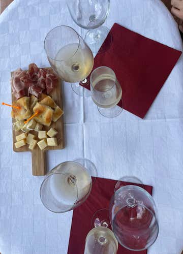 Wine tasting and 4x4 tour through the vineyards at Strevi in Monferrato